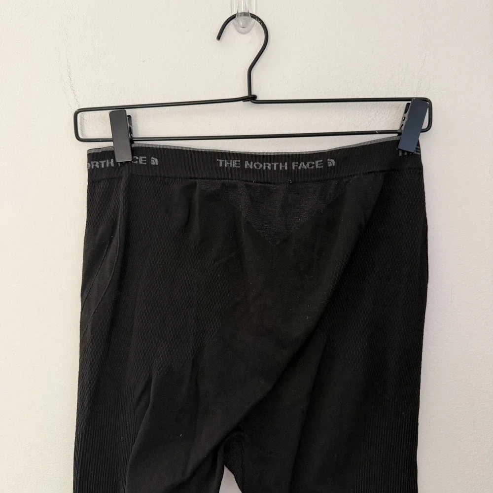 The North Face Mens Base Layer Leggings Black Seamless Thermal Tights L/XL Italy